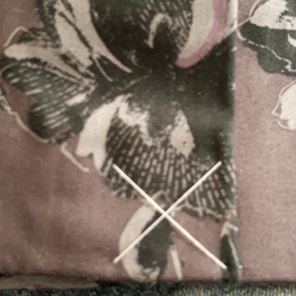 Ann Taylor Purple, Gray, Black Cotton Sateen Floral Skirt, Size 10 Petite Unworn - Picture 6 of 8